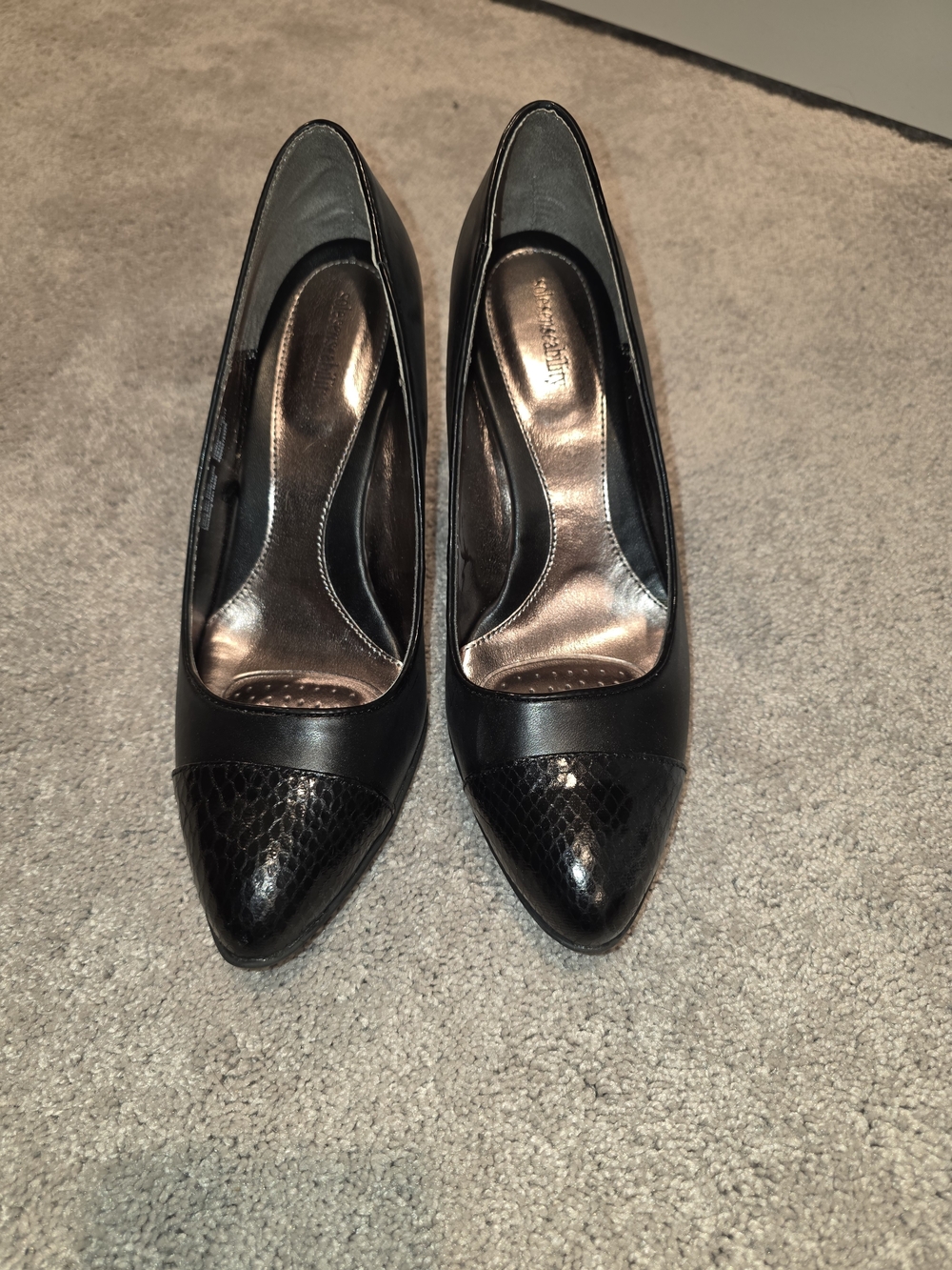 Classic Black Pointed Toe Pumps - Women's Dress Shoes
